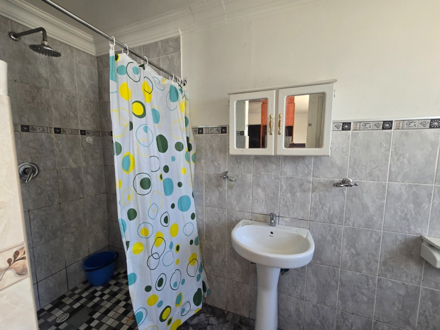 4 Bedroom Property for Sale in Westgate Western Cape